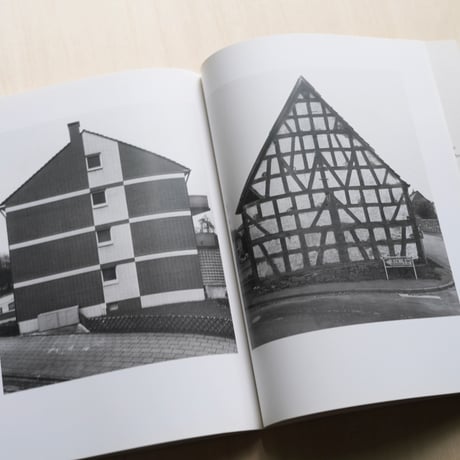 Bernd und Hilla Becher - Hauser und Hallen