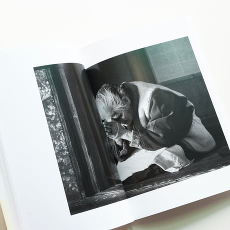 水俣からあなたへ 9人の写真家が見つめた水俣病の70年
