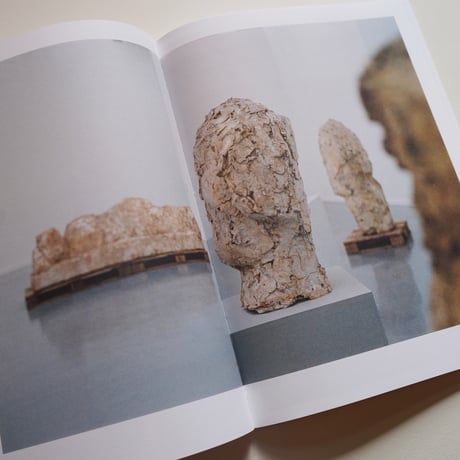 Hans Josephsohn ハンス・ヨゼフソン - Josephsohn vu par Albert Oehlen