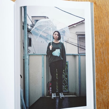 ホンマタカシ Takashi Homma - PORTRAIT OF J  [SIGNED]
