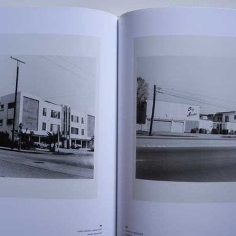 ED RUSCHA  LOS ANGELES APARTMENTS　[古書]
