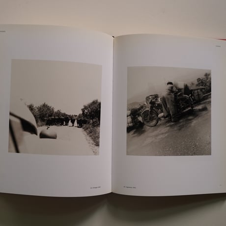 ED RUSCHA PHOTOGRAPHER　[古書]