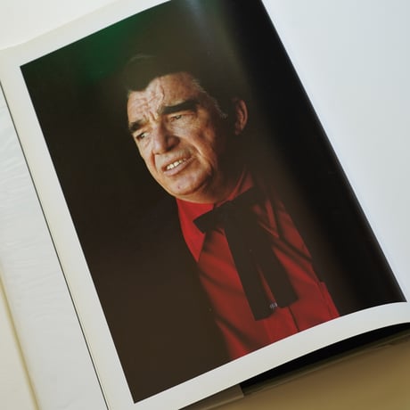 William Eggleston  5 × 7  ポスター付き(古書)
