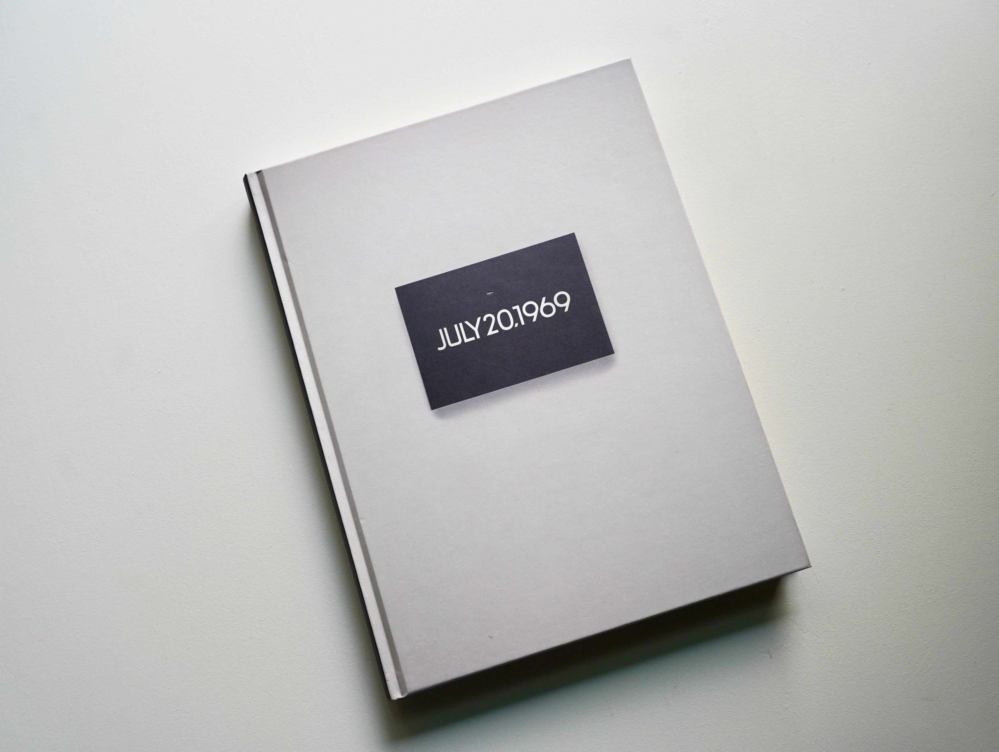 On Kawara | 10 Tableaux and 16,952 Pages 河原温 |