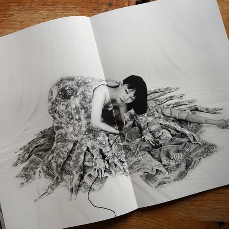 片山真理 Mari Katayama - SYNTHESIS [SIGNED]