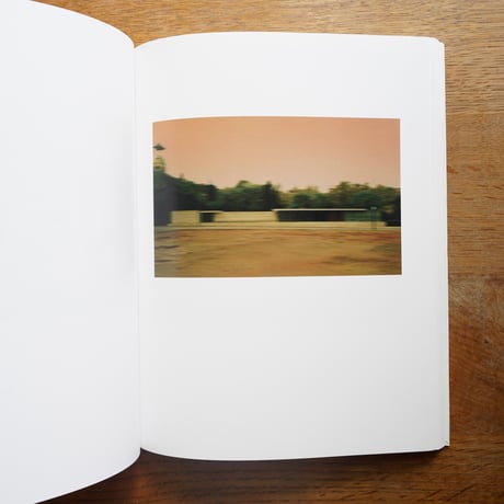THOMAS RUFF　展覧会カタログ [古書]