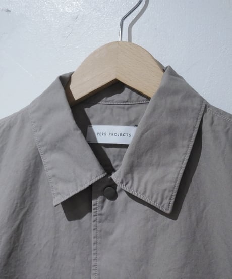 パースプロジェクト【PERS PROJECTS】　RILEY SHORT COACH BLOUSON　アプリコット