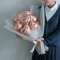 ハートがいっぱいバルーンブーケ（ピンクゴールド）｜上品カラー