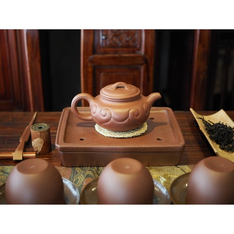 中国美術 煎茶 紫砂 蓮形 茶壷 在印(K-XA791) 中国 紫砂 朱泥 急須 茶壷 在銘 C R7847