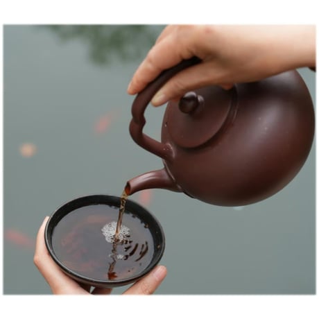 呉泾提梁の紫砂壺
