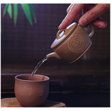 正念紫砂（漢瓦壺）