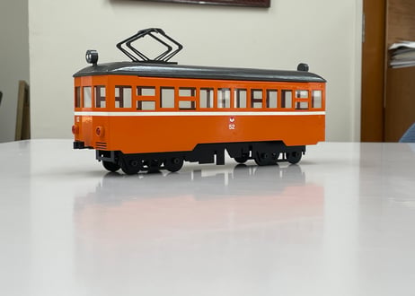 国内最古級の電車 デハニ50型 手作り貯金箱