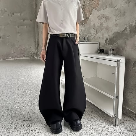 minimal structure wide slacks　VM1135