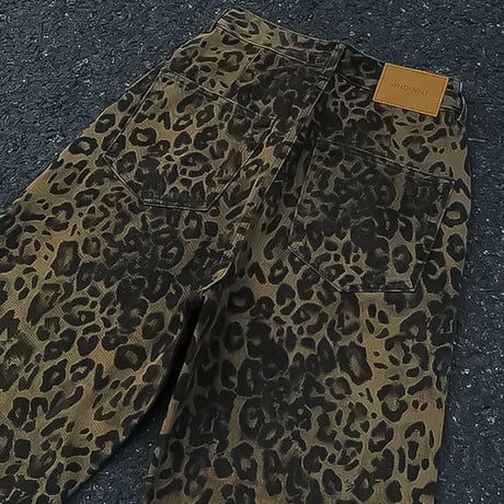 leopard pattern wide denim pants　VM1054