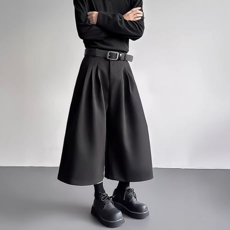 deep tuck wide gaucho pants　VM1150