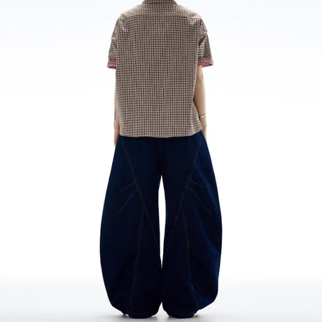 side button curved wide denim　VG1082