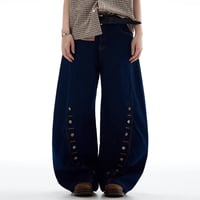 side button curved wide denim　VG1082