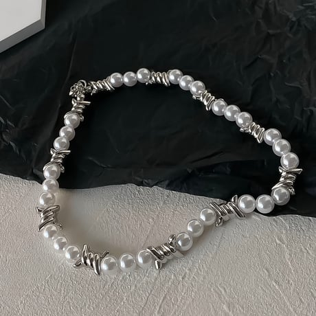barbed wire pearl necklace　VM1083