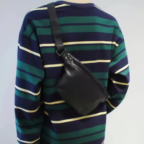 minimal leather body bag /3color　VG1198