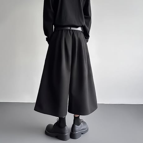 deep tuck wide gaucho pants　VM1150