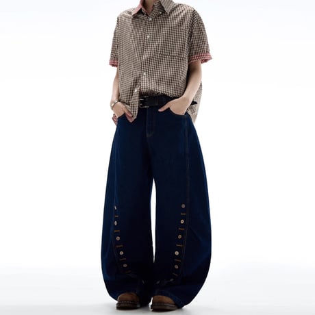 side button curved wide denim　VG1082