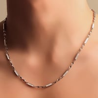 twisted plate motif chain necklace　VM1096