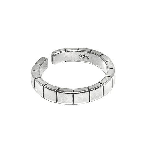 blocked minimal open ring　VM1095