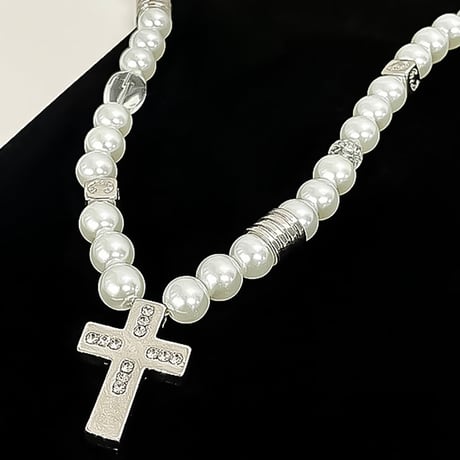 pearl cross charm necklace　VM1094