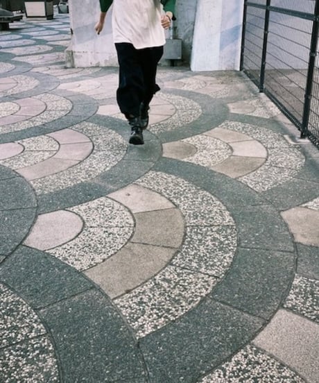 DA'S/One Side Raglan Mid-length Sleeve Tee (DA'Sのワンサイドラグランティー )