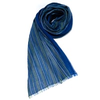 hikariful　long scarf　blue