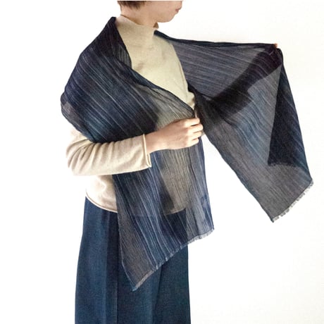 hikariful　long scarf　navy