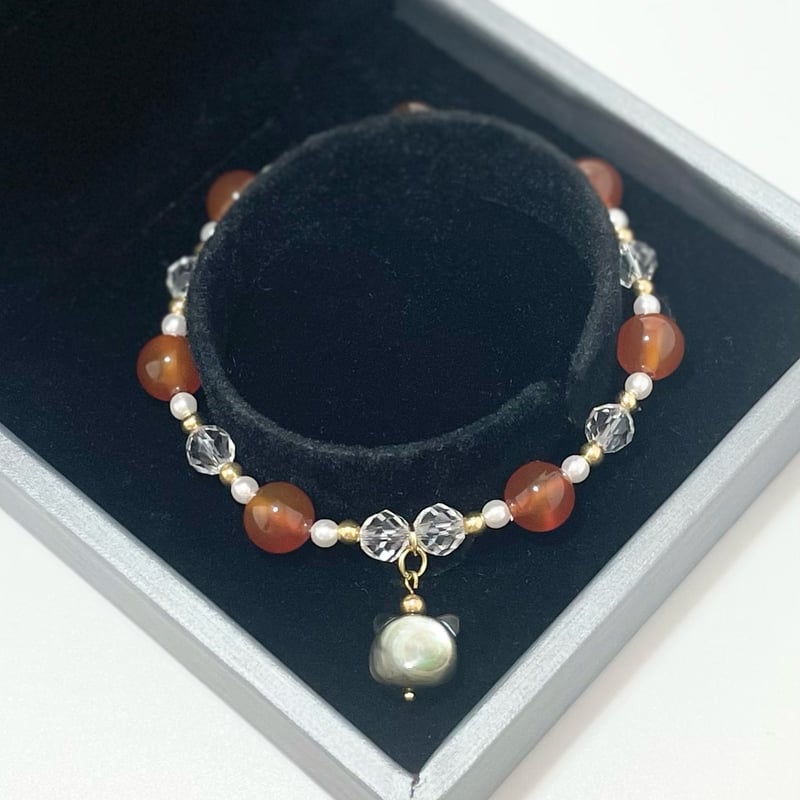 パワーストーンブレスレット】カーネリアン 猫チャーム付き | 穏心堂