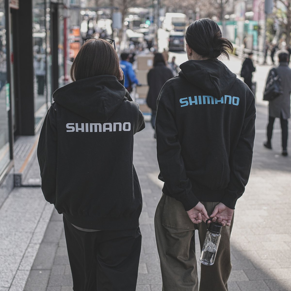 SHIMANO ブラック ジップアップ SHIMANO Big Logo Zip-up Hoodie Black with White