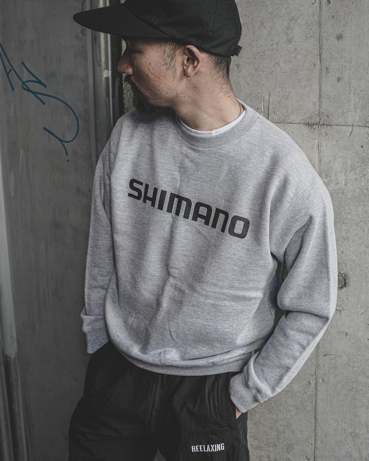 SHIMANO Big Logo Sweat Heather Gray with Black