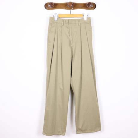 W28 2-Tuck Chino Trousers 012