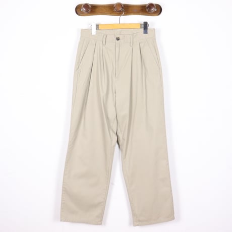 W29 2-Tuck Chino Trousers 014