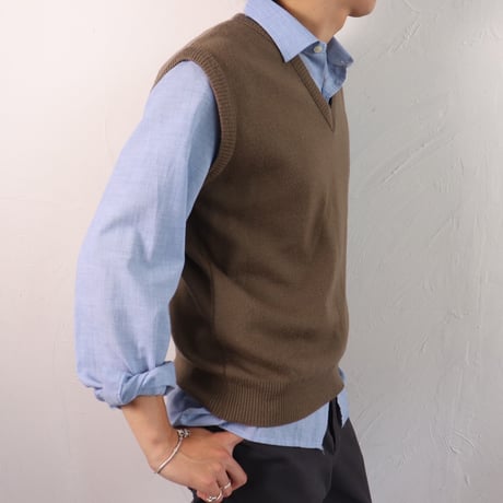 Liviany / 1980s Italian Wool Knit Vest