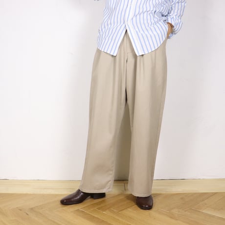 W28 2-Tuck Chino Trousers 013