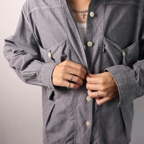 Erreuno Jeans / 1990s Italian Chambray Work Shirt