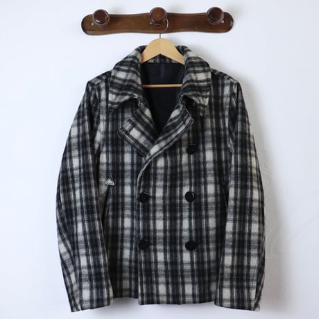 Checked Wool Pea Coat / 1990s European Style