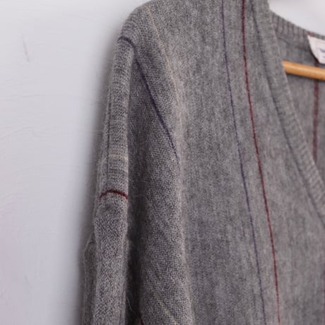 Gran Sasso / 1980s Italian Wool V-Neck Sweater