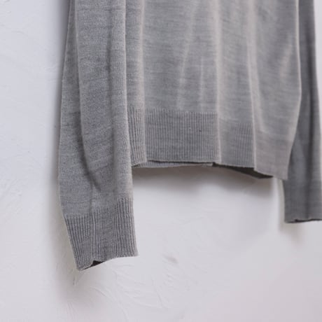 Pierre Cardin / 1990s–2000s Fine Wool V-Neck Knit