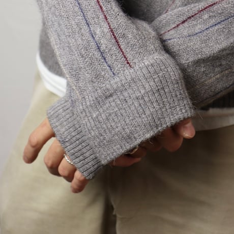 Gran Sasso / 1980s Italian Wool V-Neck Sweater