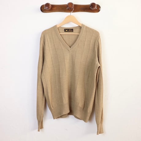 Maglieria Luisa / 1980s Italian Beige Wool V-Neck Knit