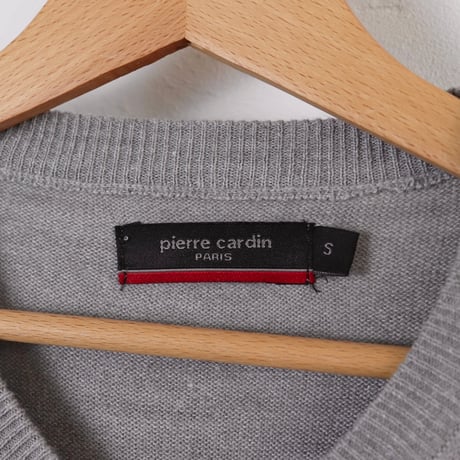 Pierre Cardin / 1990s–2000s Fine Wool V-Neck Knit