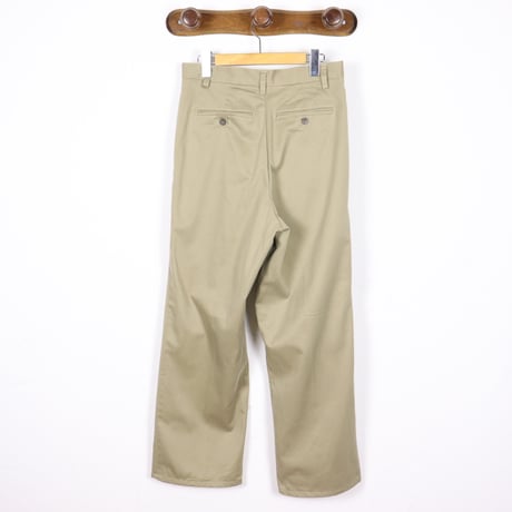 W28 2-Tuck Chino Trousers 012