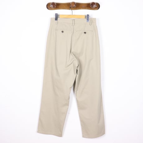 W29 2-Tuck Chino Trousers 014