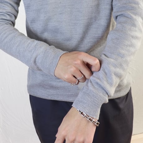 Pierre Cardin / 1990s–2000s Fine Wool V-Neck Knit
