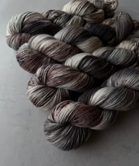 80%sock / Ember Ash