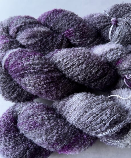 Boucle / Berry Ash